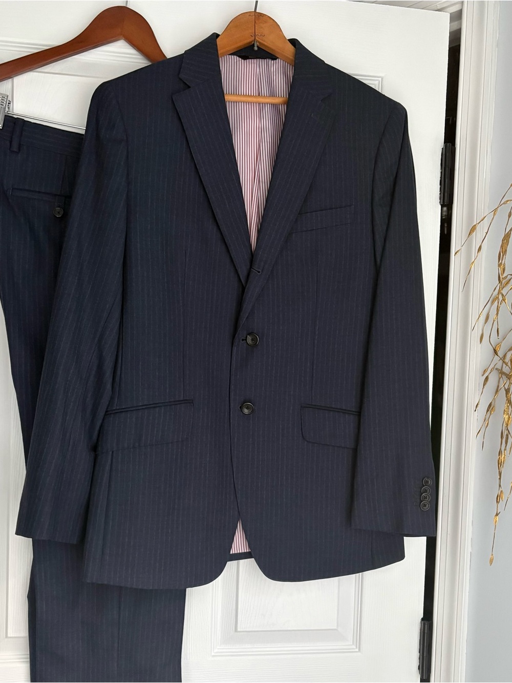 Banana Republic Men's Navy Wool Pinstripe Two-Button Suit Jacket and Pants Set